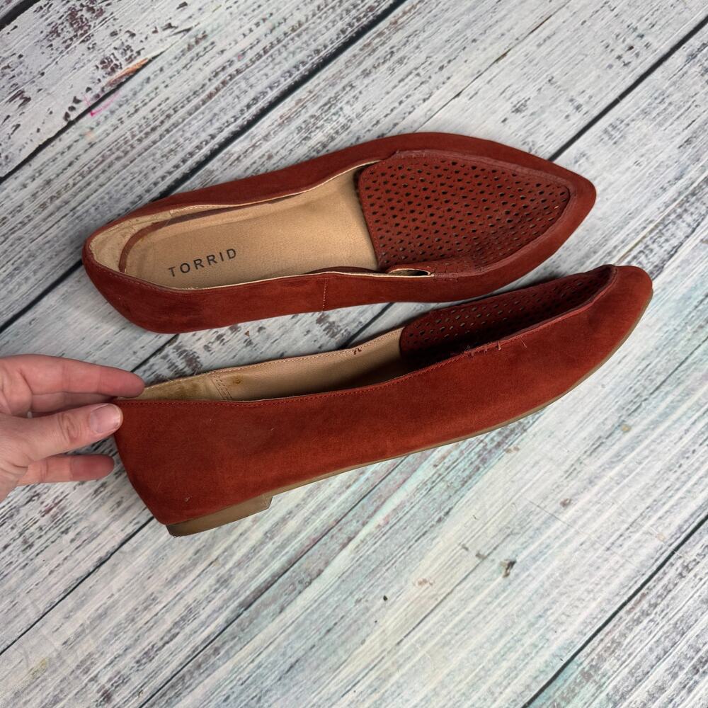 Torrid Rust Red Brown Orange Faux Suede‎ Flats 11 Wide